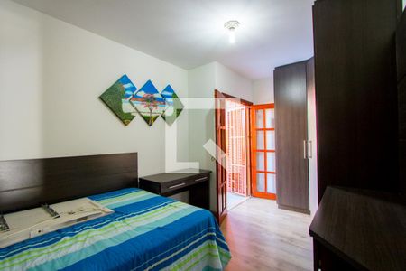 Casa à venda com 262m², 3 quartos e 2 vagas Casa à venda com 262m², 3 quartos e 2 vagasQuarto 3