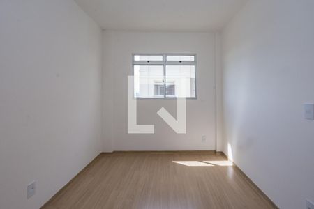 Quarto  1 de apartamento para alugar com 2 quartos, 48m² em Engenho Nogueira, Belo Horizonte