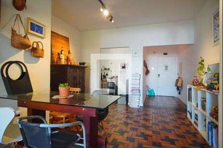 Sala de apartamento para alugar com 2 quartos, 100m² em Rio Branco, Porto Alegre