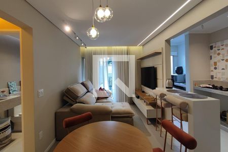 Sala de Estar e Jantar de apartamento para alugar com 1 quarto, 63m² em Cambuí, Campinas