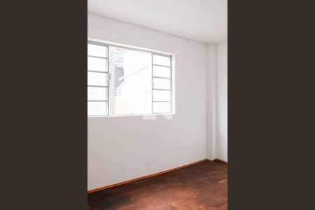 Quarto 2 de casa para alugar com 3 quartos, 75m² em Vila Pereira Cerca, São Paulo