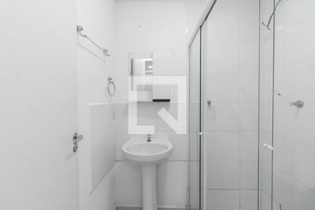 Banheiro de apartamento para alugar com 1 quarto, 39m² em Vila Guilhermina, São Paulo