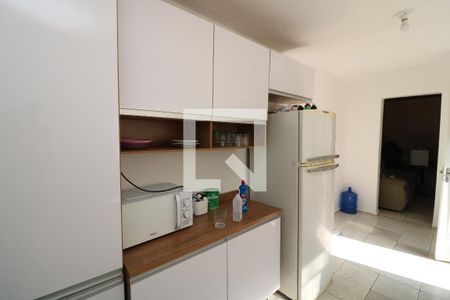 Cozinha de casa para alugar com 2 quartos, 242m² em Vila Antonieta, São Paulo