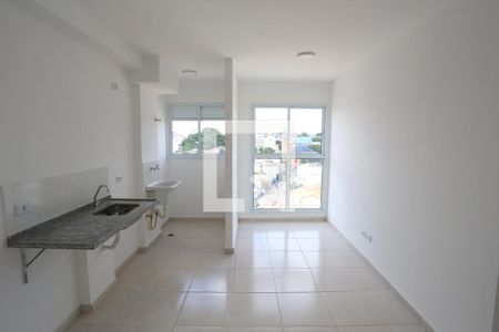 Sala/Cozinha de apartamento para alugar com 1 quarto, 30m² em Vila Guilhermina, São Paulo