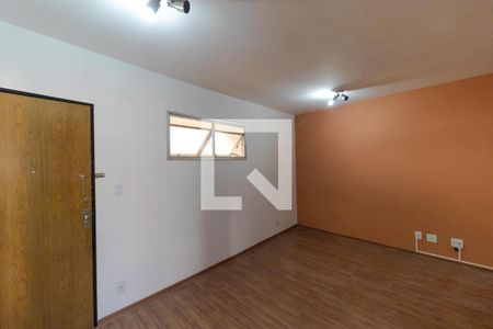 Sala de apartamento para alugar com 1 quarto, 52m² em Centro, Campinas