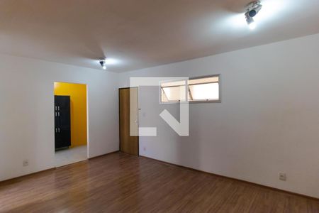 Sala de apartamento para alugar com 1 quarto, 52m² em Centro, Campinas