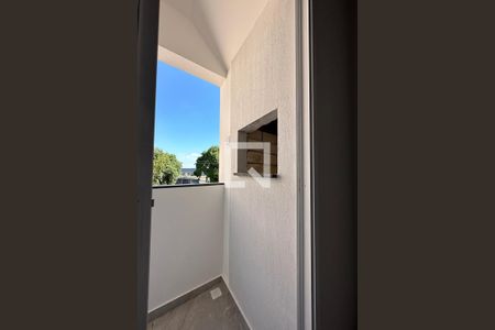 Sacada de apartamento à venda com 2 quartos, 57m² em Scharlau, São Leopoldo