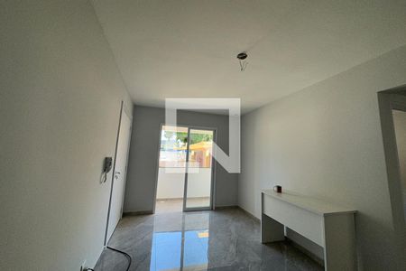 Sala de apartamento à venda com 2 quartos, 57m² em Scharlau, São Leopoldo