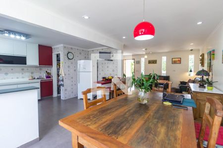 Sala de casa à venda com 4 quartos, 257m² em Instituto de Previdencia, São Paulo