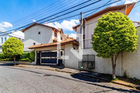 Fachada de casa de condomínio à venda com 2 quartos, 103m² em Jardim Ester Yolanda, São Paulo