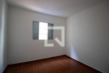 Quarto 1 de casa para alugar com 2 quartos, 80m² em Vila Jacuí, São Paulo