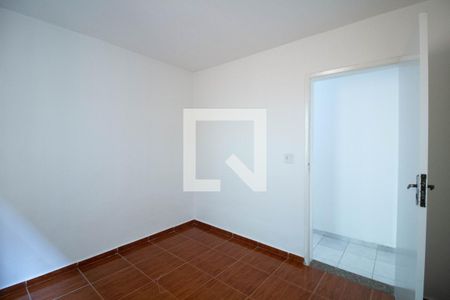 Quarto 1 de casa para alugar com 2 quartos, 80m² em Vila Jacuí, São Paulo