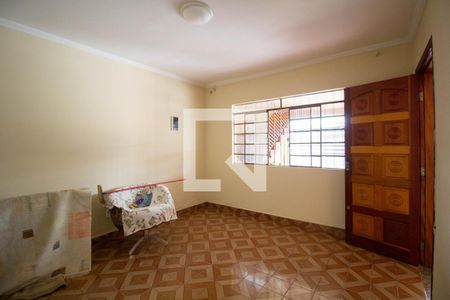 Sala de casa para alugar com 2 quartos, 80m² em Vila Jacuí, São Paulo