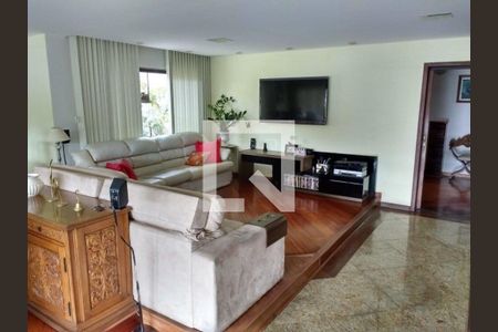 Casa à venda com 5 quartos, 277m² em Anil, Rio de Janeiro