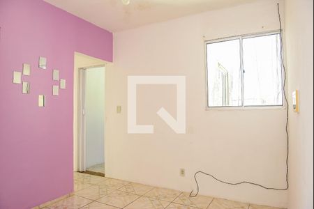 Sala de apartamento à venda com 2 quartos, 49m² em Guajuviras, Canoas