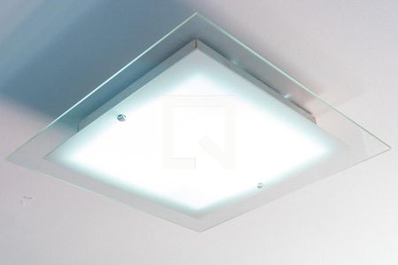 Casa à venda com 570m², 5 quartos e 4 vagas Casa à venda com 570m², 5 quartos e 4 vagasSuite 2 Detalhe