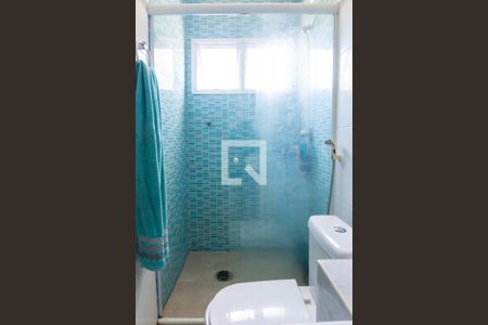 Casa à venda com 570m², 5 quartos e 4 vagas Casa à venda com 570m², 5 quartos e 4 vagasBanheiro 2