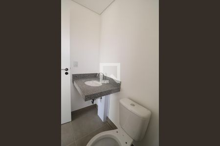 Apartamento à venda com 61m², 2 quartos e 1 vaga Apartamento à venda com 61m², 2 quartos e 1 vagaBanheiro da Suíte