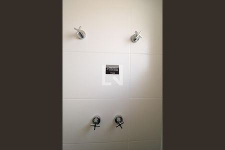 Apartamento à venda com 61m², 2 quartos e 1 vaga Apartamento à venda com 61m², 2 quartos e 1 vagaBanheiro da Suíte