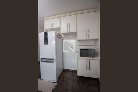 Apartamento à venda com 440m², 4 quartos e 4 vagas Apartamento à venda com 440m², 4 quartos e 4 vagasCozinha - Armários