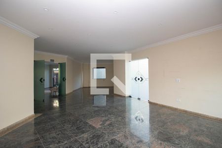 Apartamento à venda com 440m², 4 quartos e 4 vagas Apartamento à venda com 440m², 4 quartos e 4 vagasÁrea comum - Salão de festas