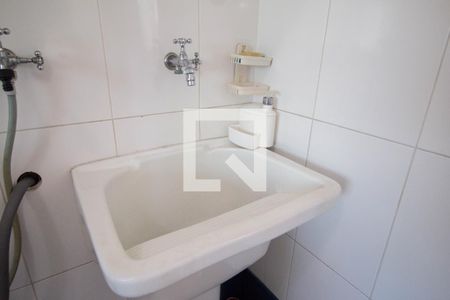 Apartamento à venda com 440m², 4 quartos e 4 vagas Apartamento à venda com 440m², 4 quartos e 4 vagasBanheiro de Serviço