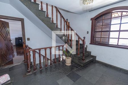 Hall de entrada / Sala de casa à venda com 4 quartos, 360m² em Santa Amelia, Belo Horizonte