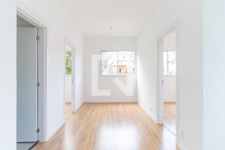 Sala de apartamento para alugar com 2 quartos, 38m² em Vila Inglesa, São Paulo