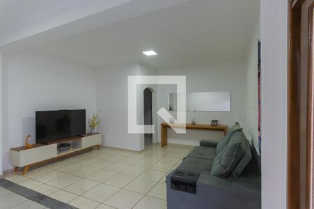Sala de casa à venda com 4 quartos, 280m² em Vila Joaquim Inácio, Campinas