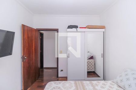 Quarto 1 de casa à venda com 3 quartos, 200m² em Vila Zelina, São Paulo