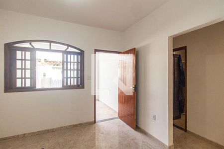 Sala de casa para alugar com 2 quartos, 80m² em Campo Grande, Rio de Janeiro