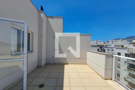 Apartamento à venda com 135m², 3 quartos e 1 vaga Apartamento à venda com 135m², 3 quartos e 1 vagaCobertura