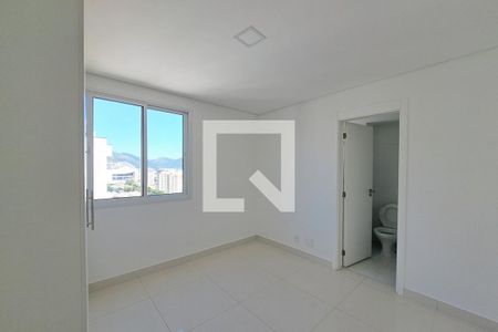 Apartamento à venda com 135m², 3 quartos e 1 vaga Apartamento à venda com 135m², 3 quartos e 1 vagaQuarto - Suíte