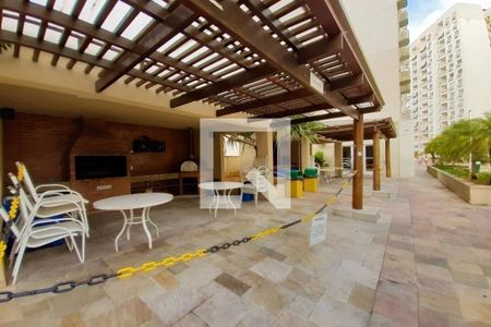 Apartamento à venda com 135m², 3 quartos e 1 vaga Apartamento à venda com 135m², 3 quartos e 1 vagaÁrea comum - Churrasqueira