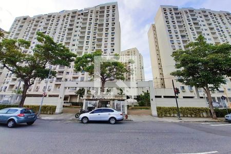 Apartamento à venda com 135m², 3 quartos e 1 vaga Apartamento à venda com 135m², 3 quartos e 1 vagaFachada