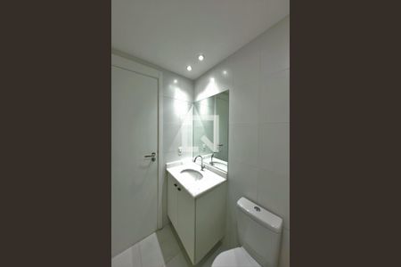 Apartamento à venda com 135m², 3 quartos e 1 vaga Apartamento à venda com 135m², 3 quartos e 1 vagaBanheiro da Suíte 2