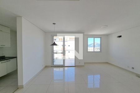 Apartamento à venda com 135m², 3 quartos e 1 vaga Apartamento à venda com 135m², 3 quartos e 1 vagaSala