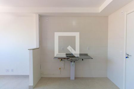 Cozinha de apartamento à venda com 1 quarto, 27m² em Jardim Planalto, São Paulo
