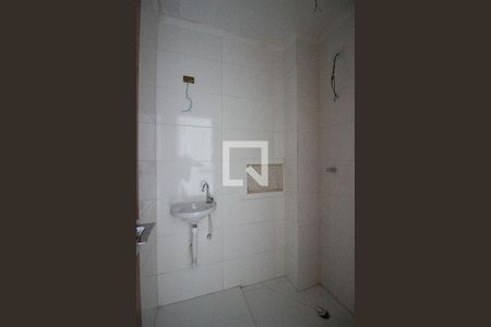 Banheiro de apartamento para alugar com 2 quartos, 36m² em Itaquera, São Paulo