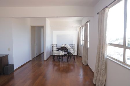 Apartamento para alugar com 120m², 3 quartos e 2 vagasSala