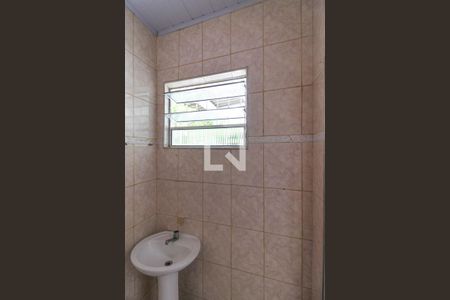Banheiro de casa para alugar com 1 quarto, 40m² em Jardim Colorado, São Paulo