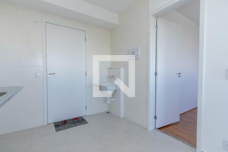 Sala/ Cozinha de apartamento à venda com 1 quarto, 30m² em Jardim Mirante, São Paulo