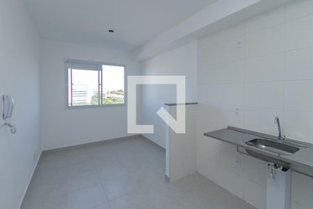 Sala/ Cozinha de apartamento à venda com 1 quarto, 30m² em Jardim Mirante, São Paulo