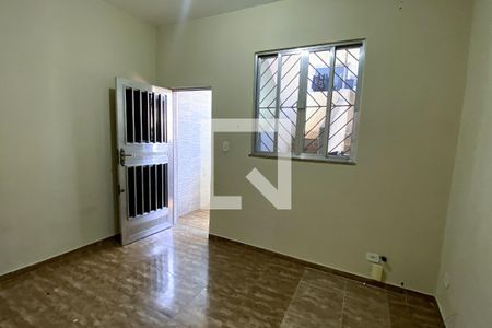 Sala de apartamento para alugar com 2 quartos, 70m² em Vila Meriti, Duque de Caxias