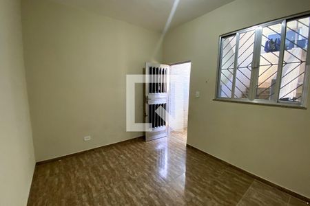 Sala de apartamento para alugar com 2 quartos, 70m² em Vila Meriti, Duque de Caxias