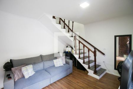 Sala  de casa para alugar com 2 quartos, 100m² em Jardim Nossa Senhora do Carmo, São Paulo