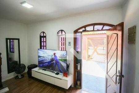 Sala  de casa para alugar com 2 quartos, 100m² em Jardim Nossa Senhora do Carmo, São Paulo