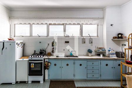 Apartamento para alugar com 146m², 2 quartos e 1 vaga Apartamento para alugar com 146m², 2 quartos e 1 vagaCozinha