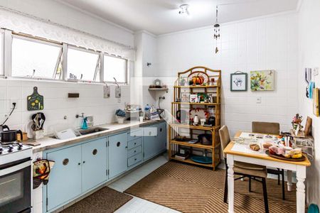 Apartamento para alugar com 146m², 2 quartos e 1 vaga Apartamento para alugar com 146m², 2 quartos e 1 vagaCozinha