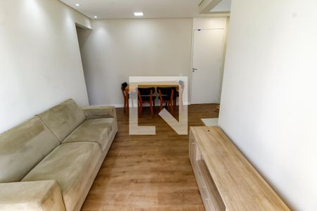 Sala de apartamento para alugar com 2 quartos, 50m² em Vila Praia, São Paulo